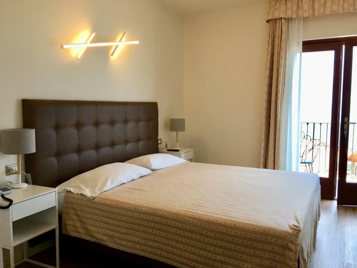 Villa Belvedere Hotel Limone sul Garda