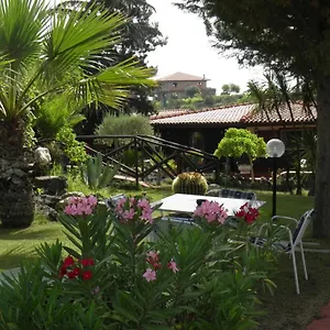 Parco Delle Tre Fontane , Nicolosi Italia