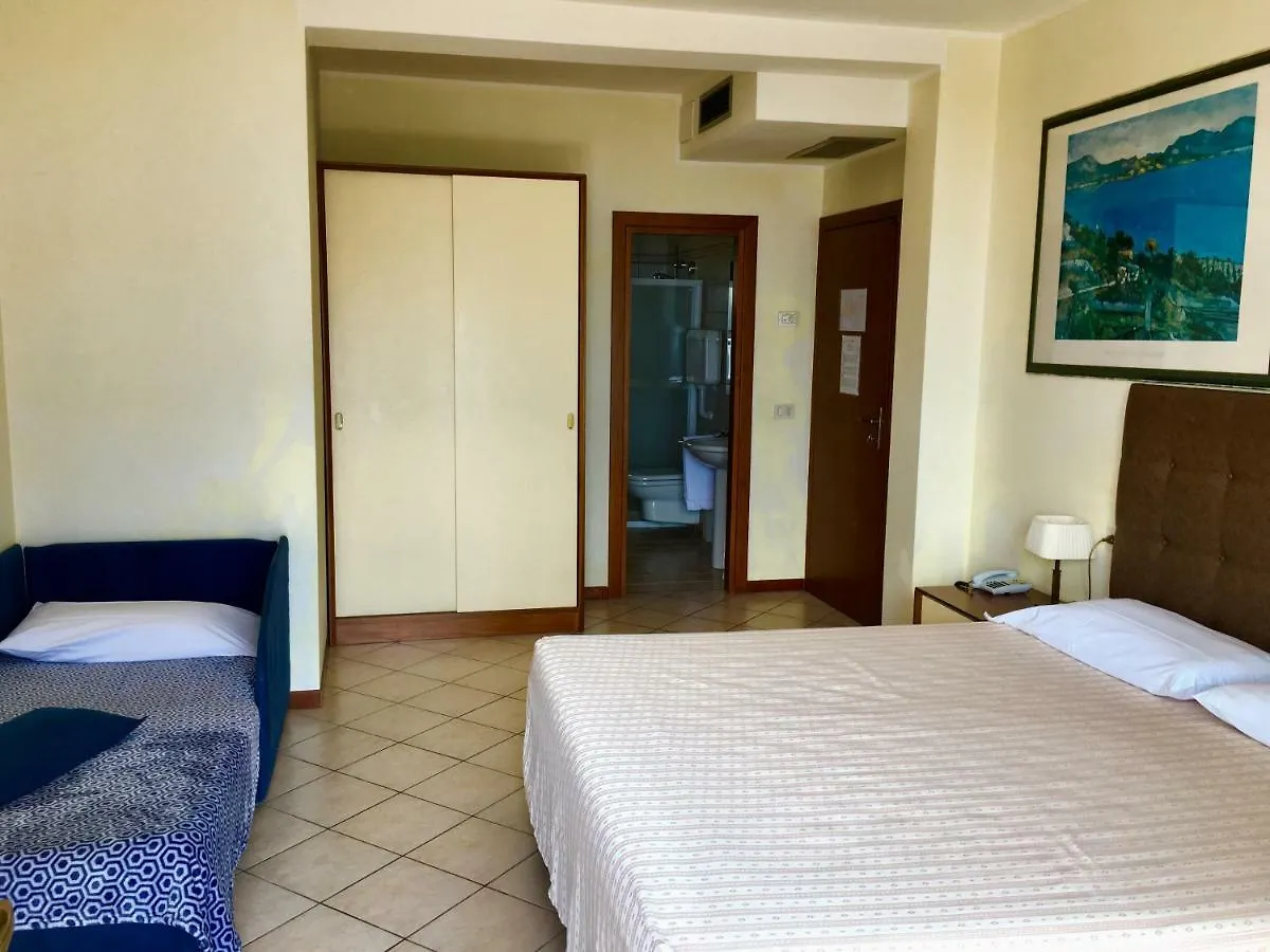 Villa Belvedere Hotel Limone sul Garda 3*,  Italia